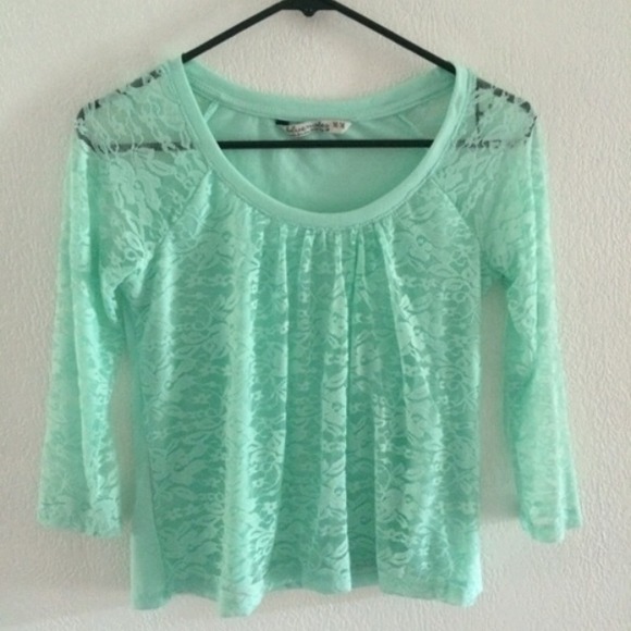 Mint blue top