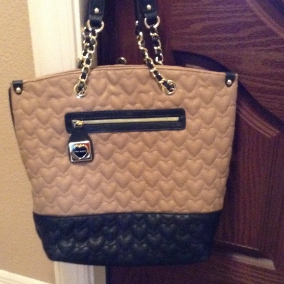 NWT Betsey Johnson Will You Be Mine Tote.