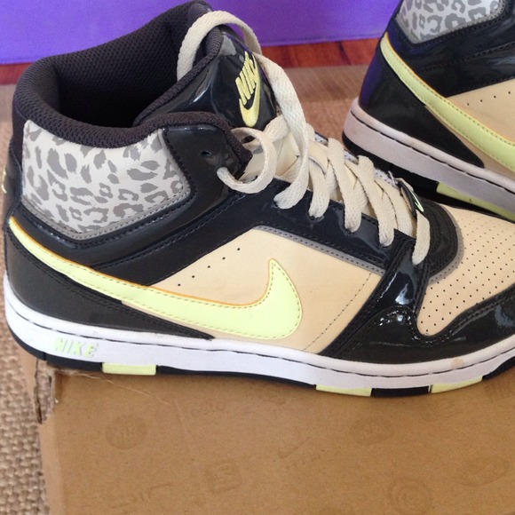 Nike High Top Cheetah
