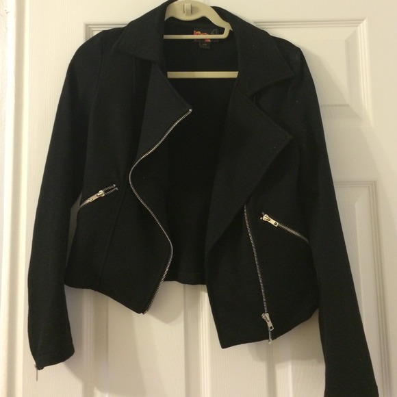 Motorcycle jacket
