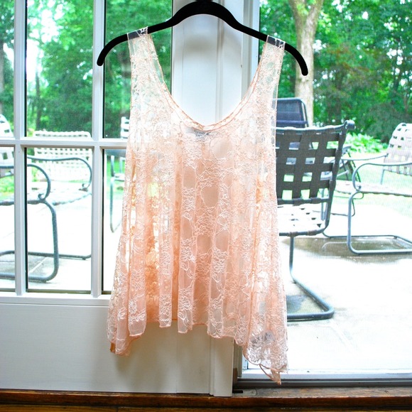 Forever 21 lace tank top