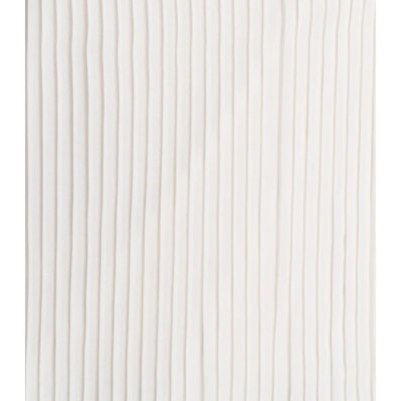 Sold ⭐️ Jessica Simpson top - Picture 3 of 4