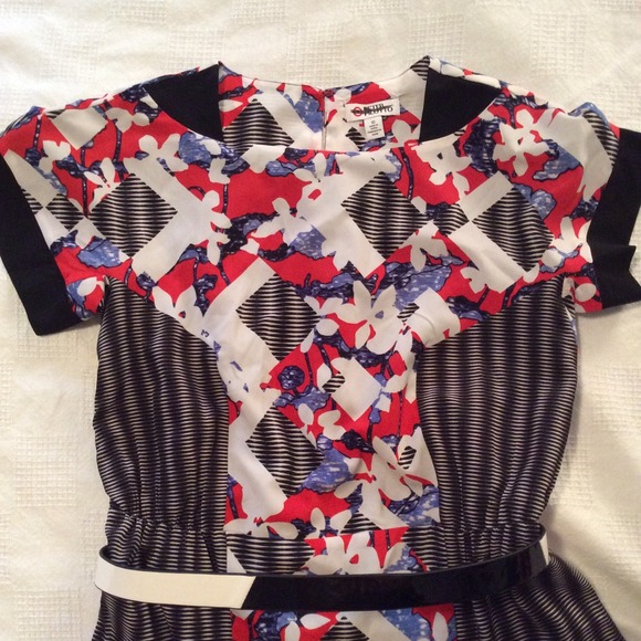 HP! NWOT Peter Pilotto Red Floral Belted Dress - Picture 2 of 3