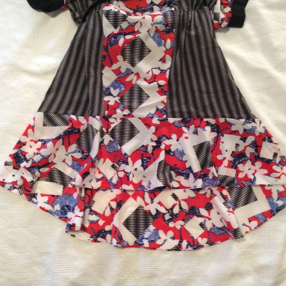 HP! NWOT Peter Pilotto Red Floral Belted Dress - Picture 3 of 3