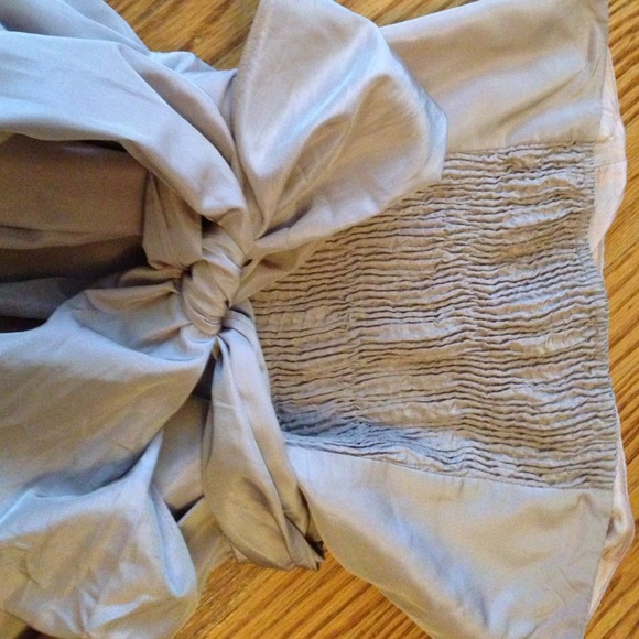 Dress 🎉SOLD🎉 - Picture 2 of 3