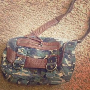 Camo cross body bag
