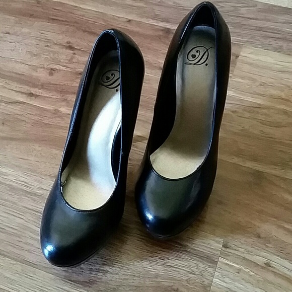 🚨 REDUCED🚨 Black heel's