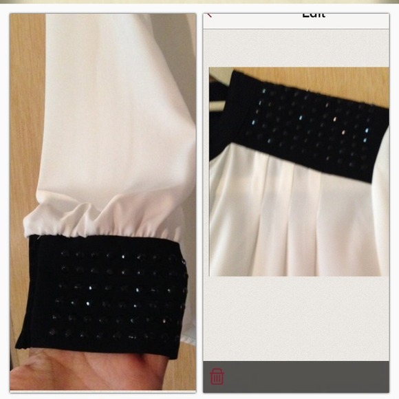 For tracie 🎉Host pick 7/14 🎉Gorgeous top - Picture 3 of 4