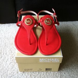 Michael Kors Capri thong sandal