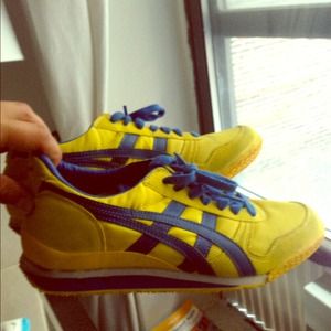 Onitsuka Tiger yellow and blue sneaks