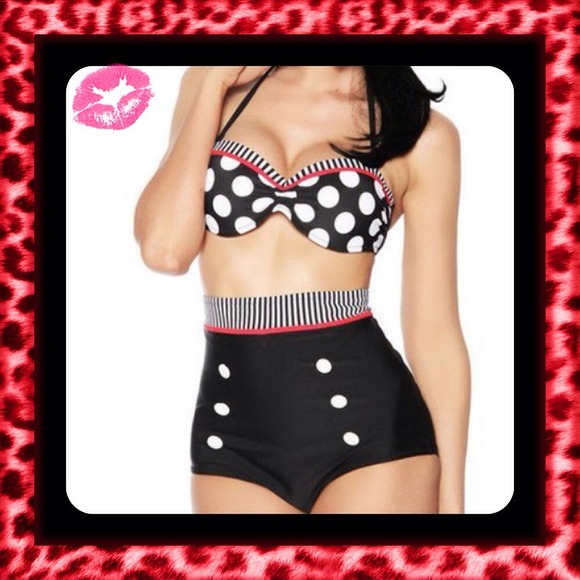 🎀NWT🎀RETRO ROCKABILLY 2 PIECE SWIMSUIT🎀