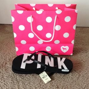 SOLD! Victorias Secret PINK black flip flops
