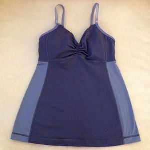 Lululemon workout tank