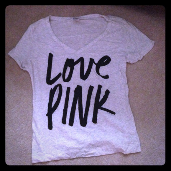 Love pink Victoria secret short sleeves shirt. - Picture 1 of 1