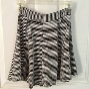 Brandy Melville skirt