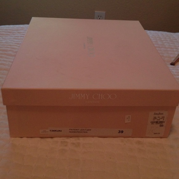 π₯HP 10/30π₯Jimmy Choo Patent Leather Sandal - Picture 4 of 4