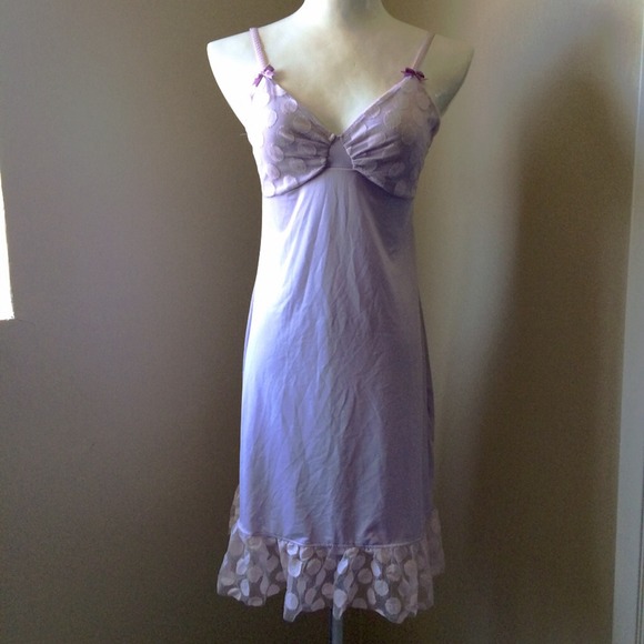 Adorable Chemise size Small.