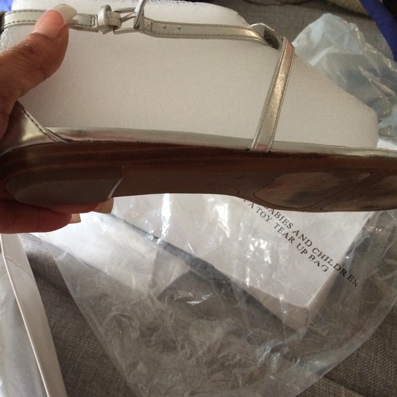 Sandals - Picture 3 of 3