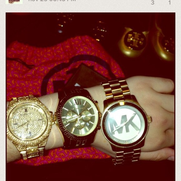 michael kors gold watch!