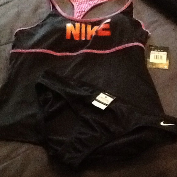 CLEARANCE ITEM Nike swim suit