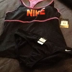 CLEARANCE ITEM Nike swim suit