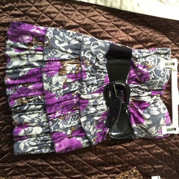 Strapless floral and snake print tube top