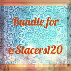 20%+ discount for @stacers120- AE crops+scarf