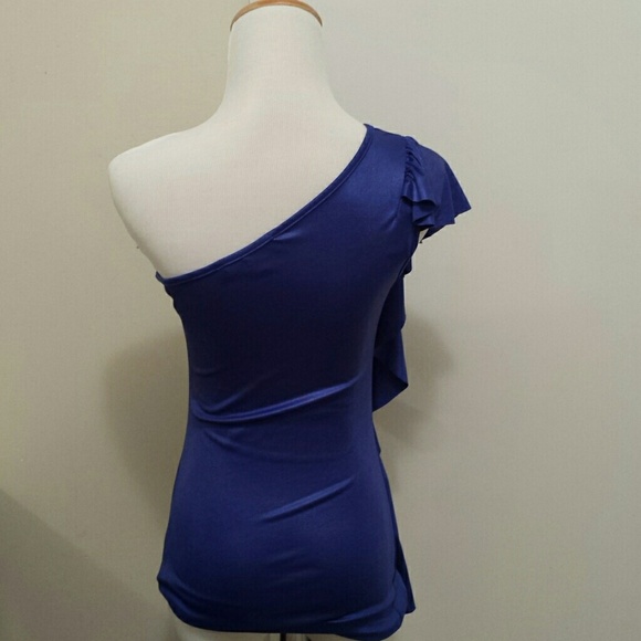 Mandee one shoulder top - Picture 2 of 3