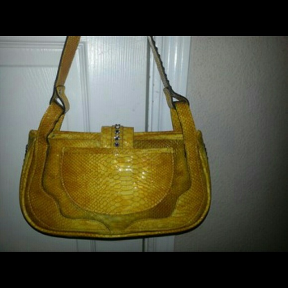 π΄Sold Locallyπ΄πHPπRaviani Leather/Zebra Bag - Picture 2 of 4