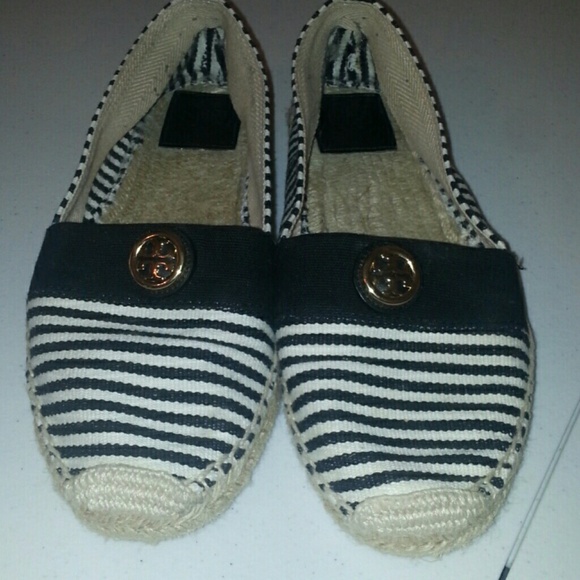 Sold Ebay Tory Burch size 11 blue & white