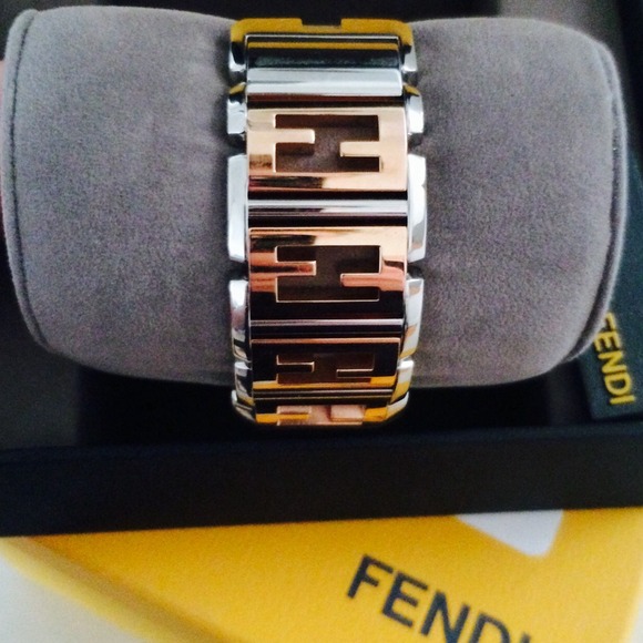 Fendi 2 tone watch - rose gold and silver - Picture 3 of 3