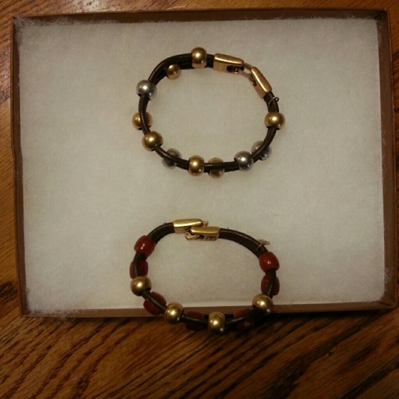 2 Bracelets - Picture 1 of 2