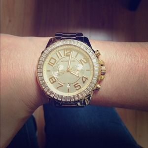 ❌SOLS❌Michael Kors Gold Rhinestone watch💋