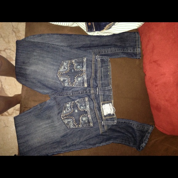 Skinny jeans! - Picture 2 of 2