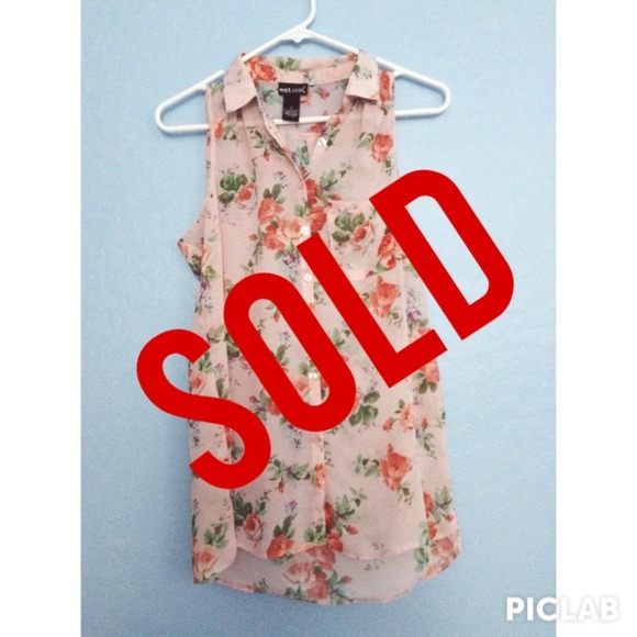 SOLD Pink floral tunic