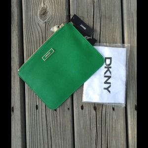 NWT DKny green leather clutch