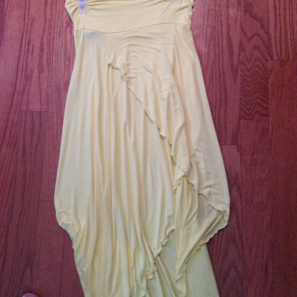 Yellow maxi skirt