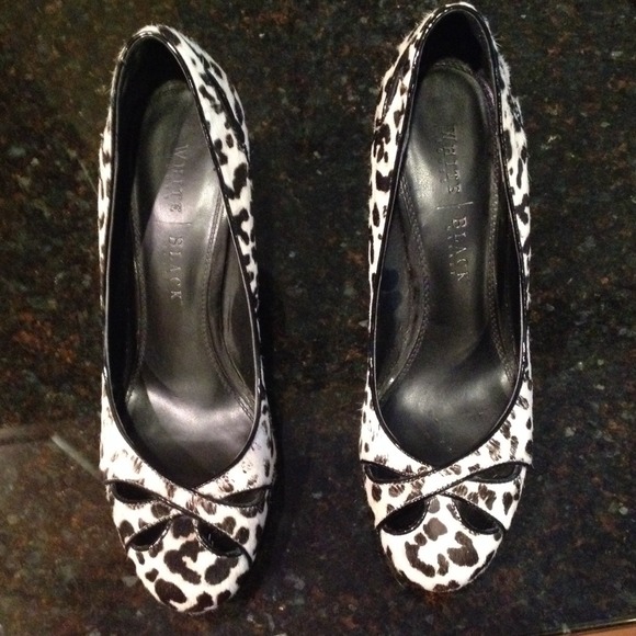 White House black market shoes