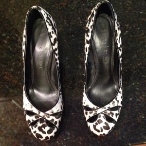 White House black market shoes