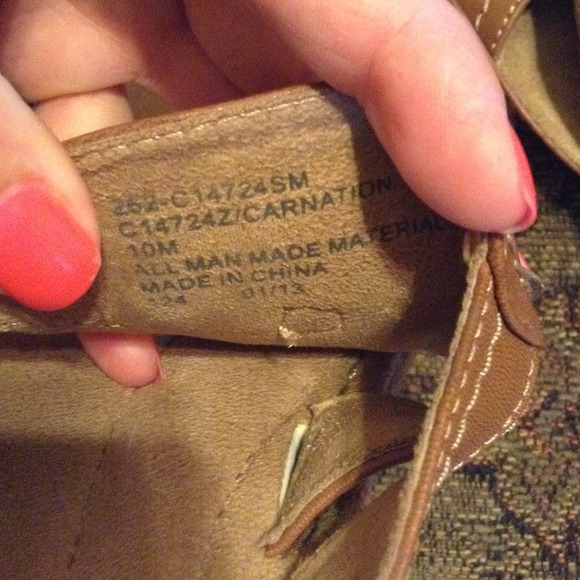 💢SOLD💢Sandal cliffs by white mountain - Picture 3 of 4