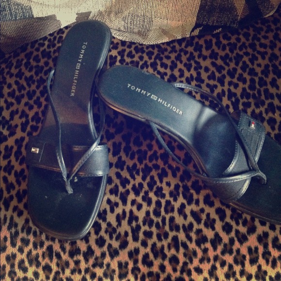 Tommy Hilfiger Sandles🎉
