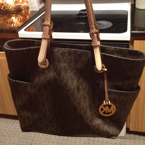 Michael Kors bag