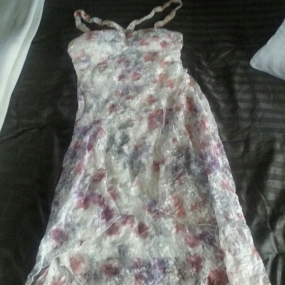 Dress - Picture 2 of 2