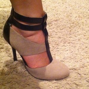 Tan suede & black high heel