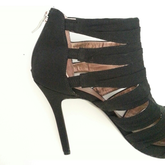 NWOT BCBG Black Stappy Booties