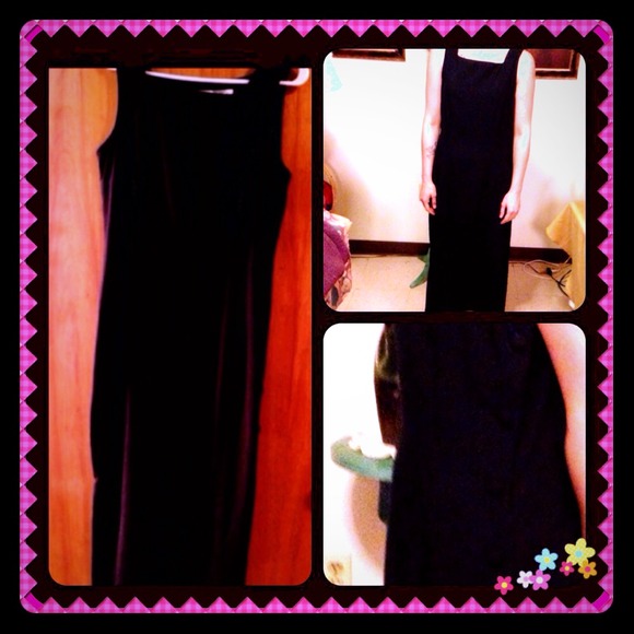 Black Maxi