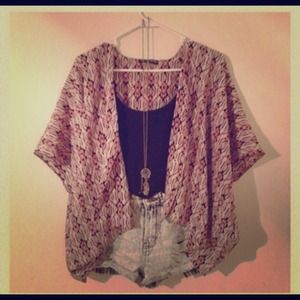 ✖️SOLD 💕 Brandy Melville Kimono