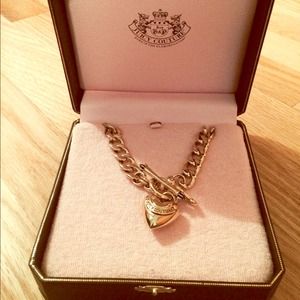 Juicy Couture Starter Charm Necklace