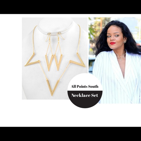 ON SALE• All Points South Gold Tone Necklace Set - Picture 2 of 2