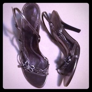 Two Lips Silver Formal Heels